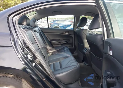 2011 Honda Accord 2.4 Se from USA, damaged, VIN 1HGCP2F65BA097033